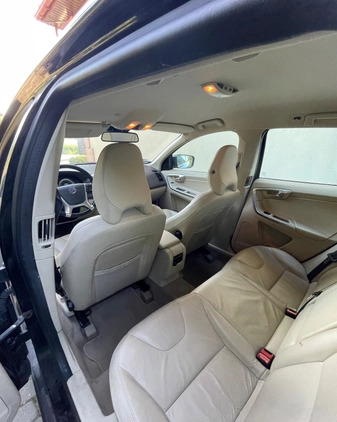 Volvo XC 60 cena 45900 przebieg: 295000, rok produkcji 2012 z Kraków małe 56
